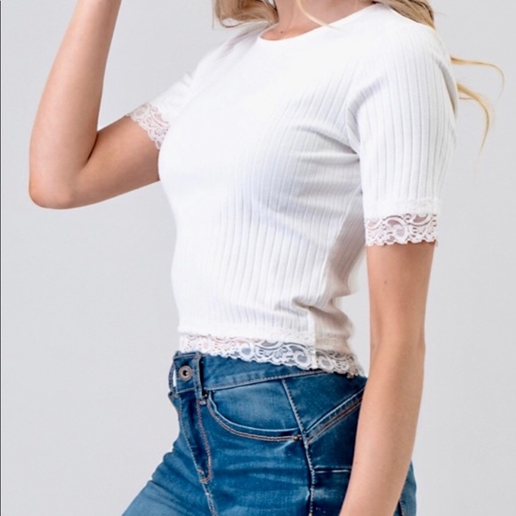 White Cotton Short Sleeve Crop Top - Picture 2 of 3